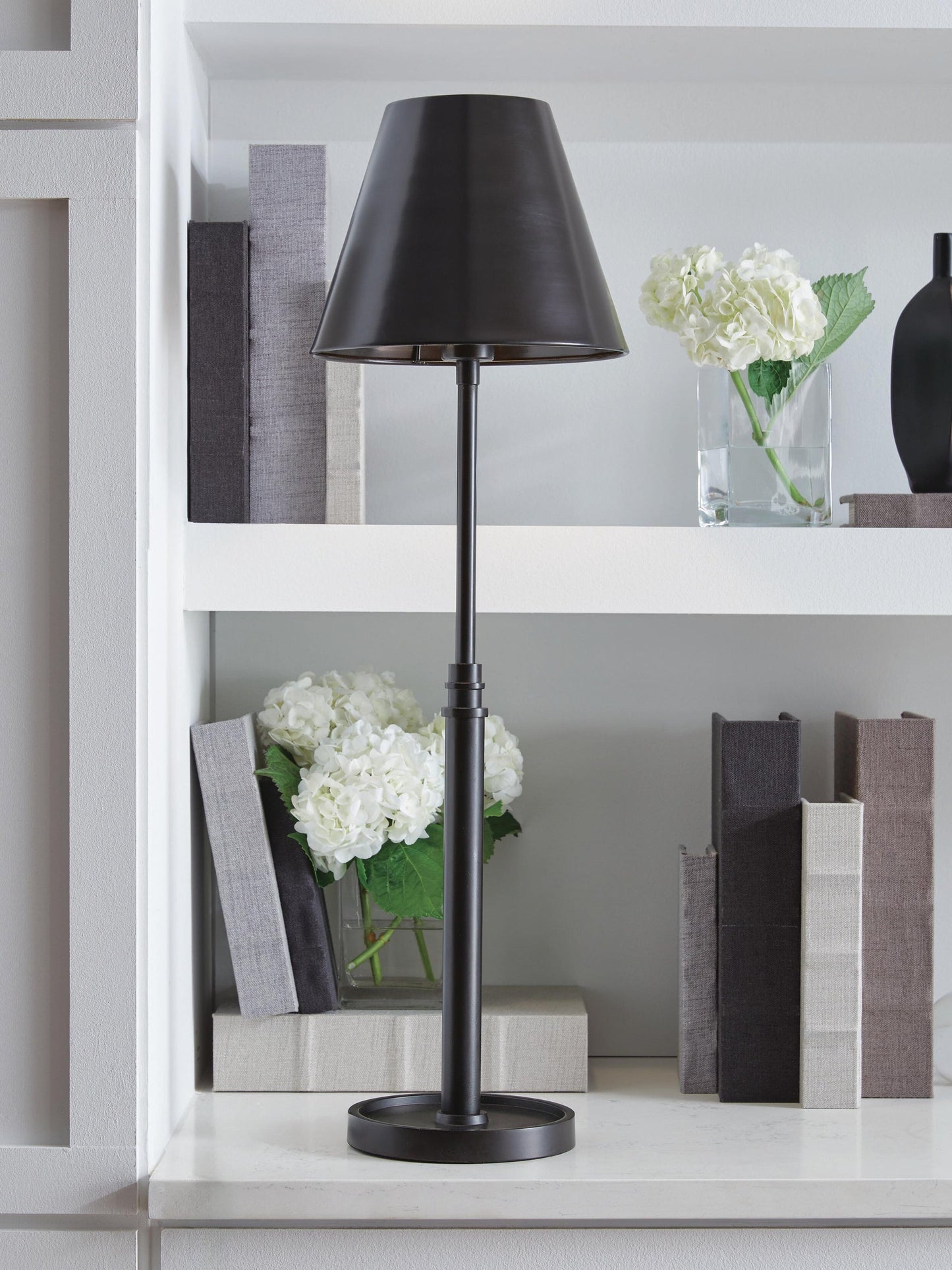 Wimner Metal Table Lamp (1/CN)